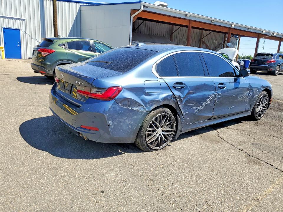 2025 Bmw 330xi მანქანა იყიდება აუქციონზე, vin: 3MW89CW05S8F18886, აუქციონის ნომერი: 65656816