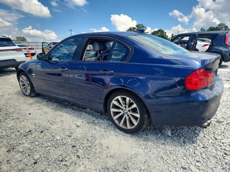 63510896 :رقم المزاد ، WBAPK5C58BA662397 vin ، 2011 Bmw 328 مزاد بيع