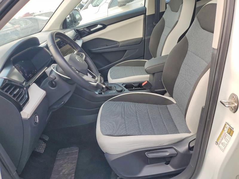 61522506 :رقم المزاد ، 3VV8C7B26SM045477 vin ، 2025 Volkswagen Taos مزاد بيع