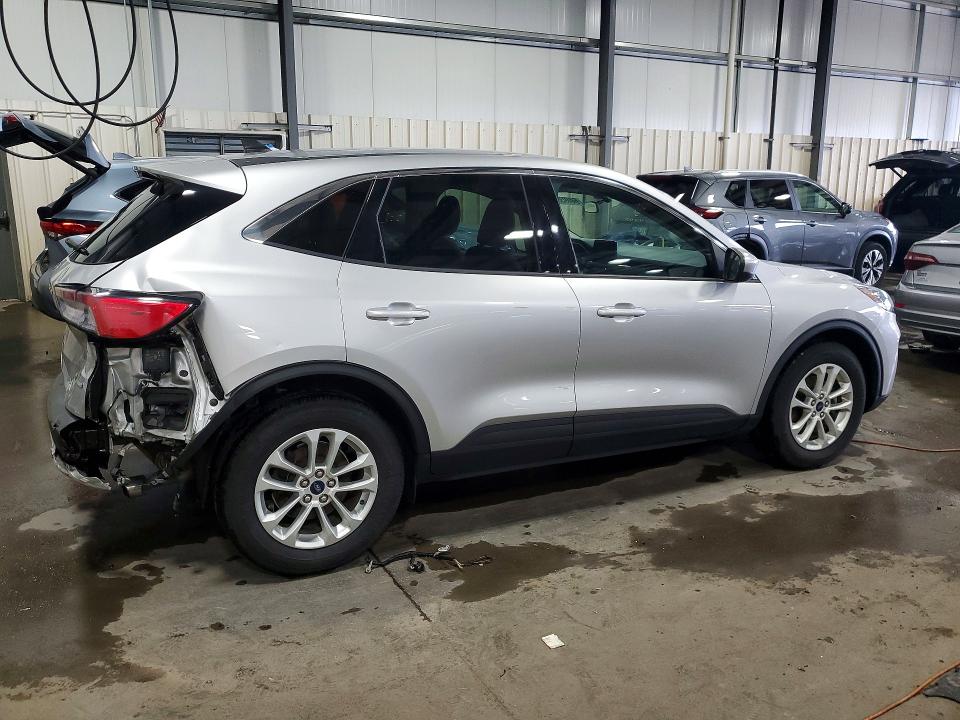 64493676 :رقم المزاد ، 1FMCU0G60LUB84246 vin ، 2020 Ford Escape مزاد بيع