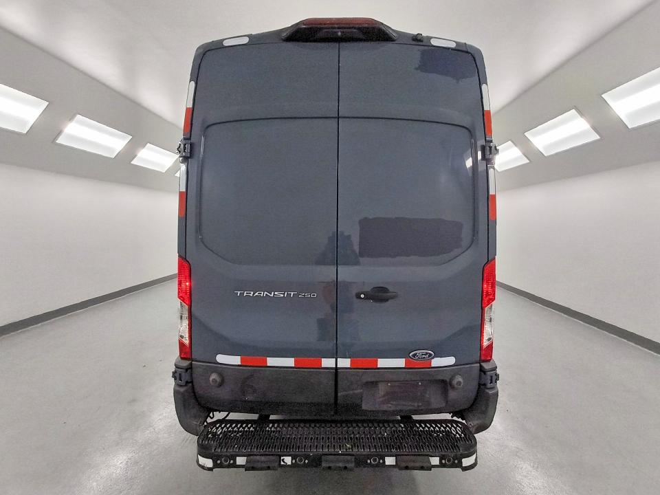 2020 Ford Transit მანქანა იყიდება აუქციონზე, vin: 1FTBR3X89LKB04152, აუქციონის ნომერი: 62543546