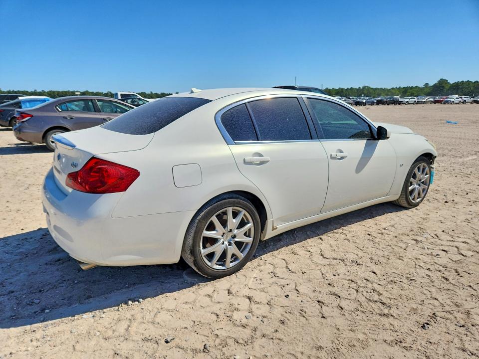 Продаж на аукціоні авто 2015 Infiniti Q40, vin: JN1CV6AP8FM580034, номер лоту: 64156786