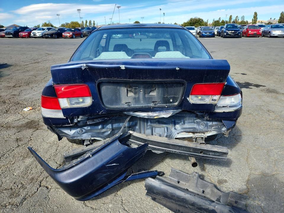 1999 Honda Civic მანქანა იყიდება აუქციონზე, vin: 1HGEJ6129XL057281, აუქციონის ნომერი: 65921346