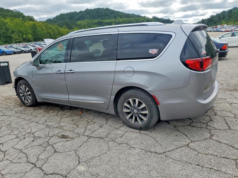 Продаж на аукціоні авто 2020 Chrysler Pacifica, vin: 2C4RC1EG4LR203493, номер лоту: 64217386