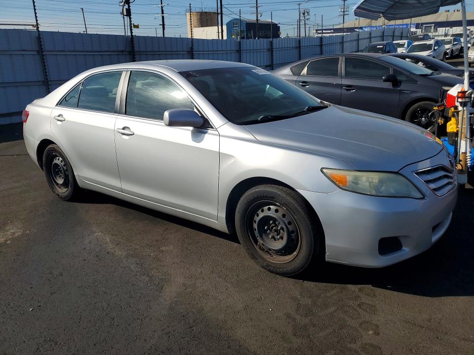 66914166 :رقم المزاد ، 4T1BF3EK1AU052438 vin ، 2010 Toyota Camry مزاد بيع