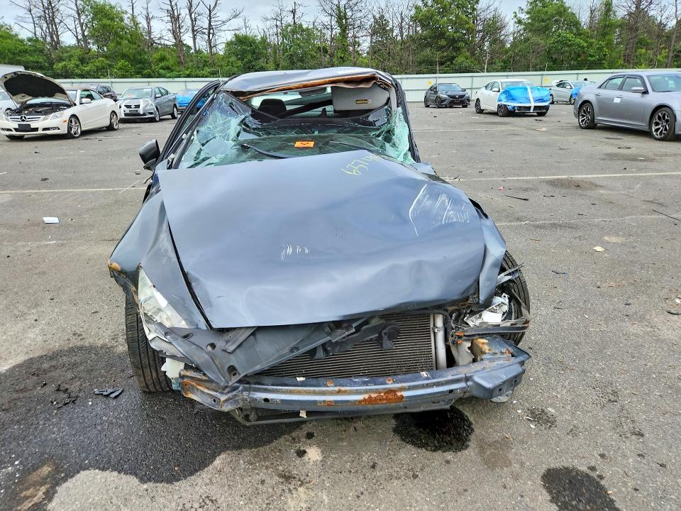 2006 Honda Accord მანქანა იყიდება აუქციონზე, vin: 1HGCM563X6A111739, აუქციონის ნომერი: 63744626