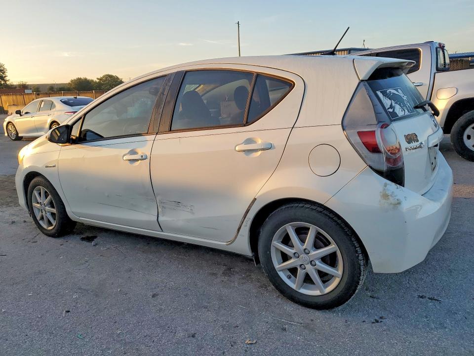 Aukcja sprzedaży 2012 Toyota Prius C, vin: JTDKDTB31C1508854, numer aukcji: 64615256