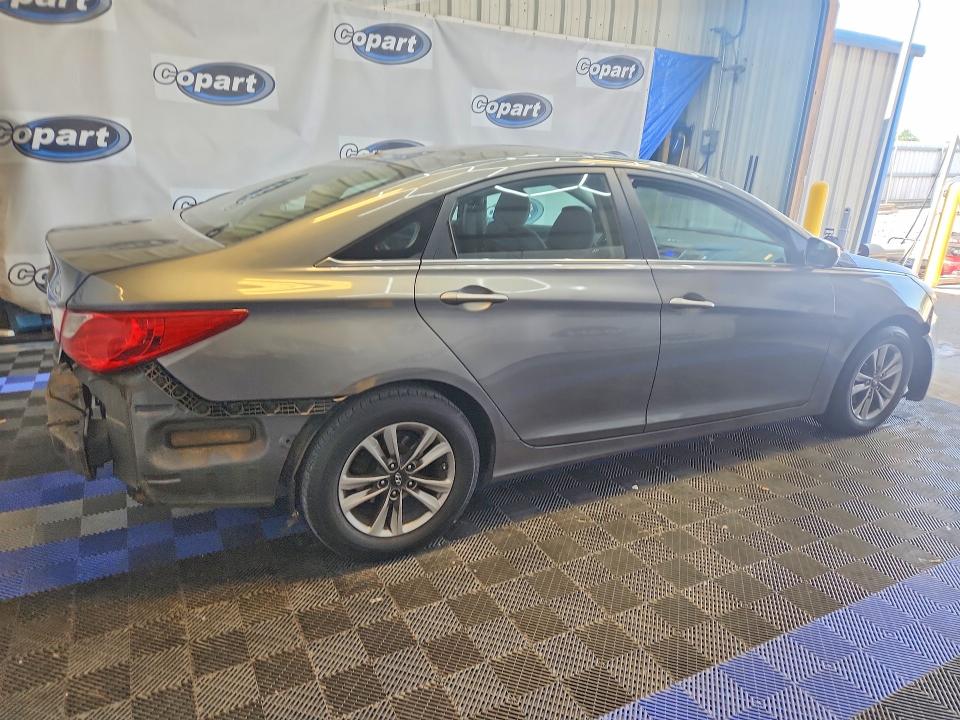 2011 Hyundai Sonata მანქანა იყიდება აუქციონზე, vin: 5NPEB4AC4BH217394, აუქციონის ნომერი: 66008066