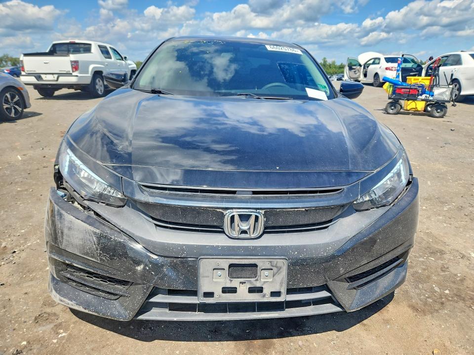 Aukcja sprzedaży 2017 Honda Civic, vin: 2HGFC2F51HH551062, numer aukcji: 66025786