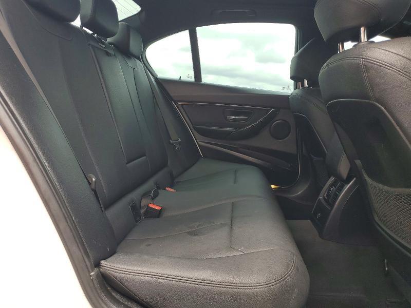 Продаж на аукціоні авто 2018 Bmw 320, vin: WBA8E1G50JNU90422, номер лоту: 63374376