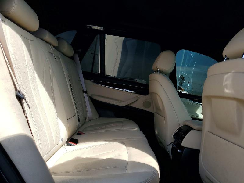 66768176 :رقم المزاد ، 5UXKR0C38H0V82704 vin ، 2017 Bmw X5 مزاد بيع