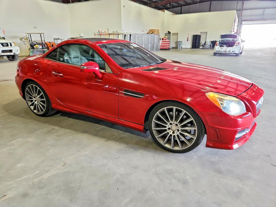 Продаж на аукціоні авто 2016 Mercedes-benz Slk, vin: WDDPK3JAXGF117163, номер лоту: 64559816