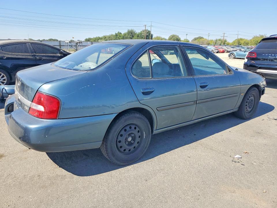 2001 Nissan Altima მანქანა იყიდება აუქციონზე, vin: 1N4DL01D21C216156, აუქციონის ნომერი: 67403426