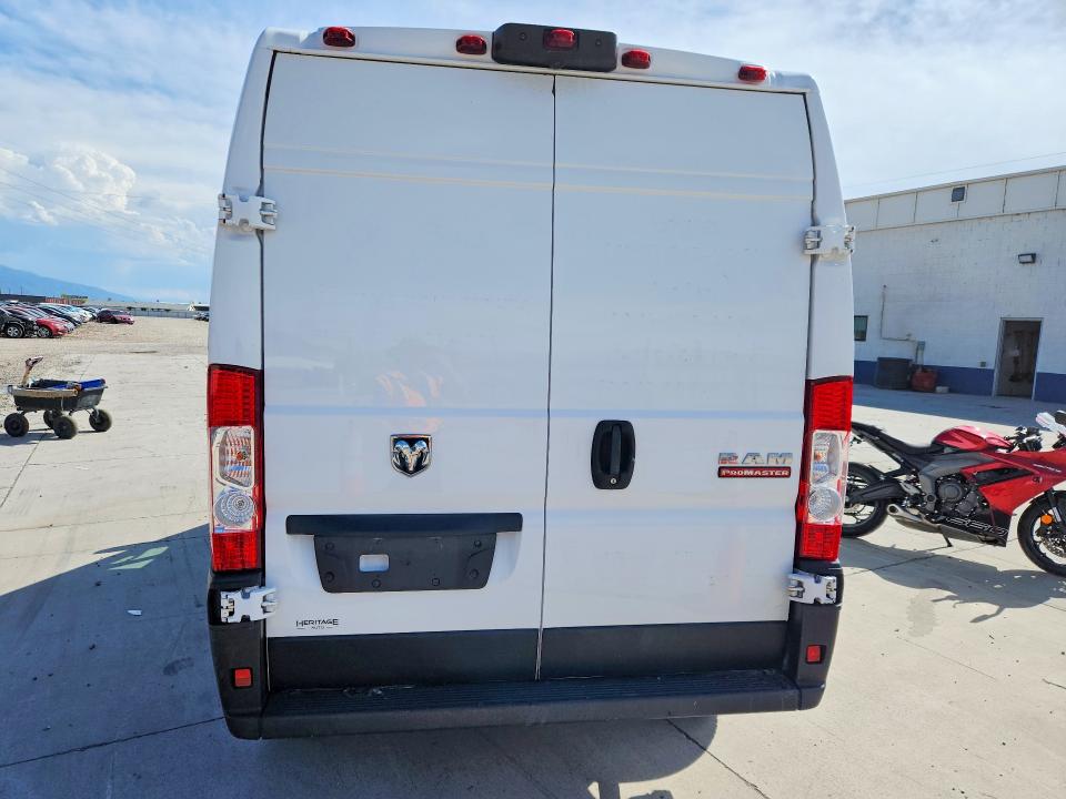 67026506 :رقم المزاد ، 3C6LRVBG3ME539968 vin ، 2021 Ram Promaster 1500 مزاد بيع