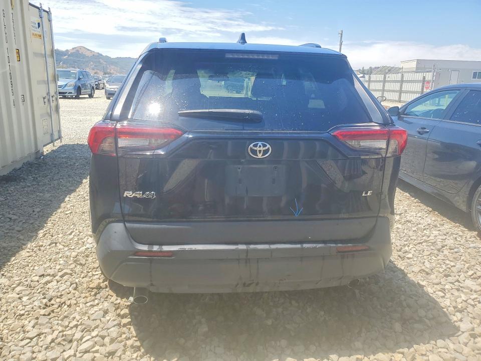 2021 Toyota Rav4 მანქანა იყიდება აუქციონზე, vin: 2T3H1RFV8MC120140, აუქციონის ნომერი: 64496796