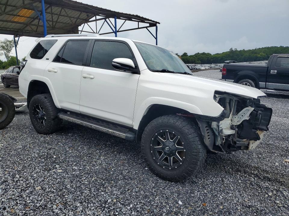 Продаж на аукціоні авто 2014 Toyota 4runner, vin: JTEBU5JR7E5175343, номер лоту: 63904066