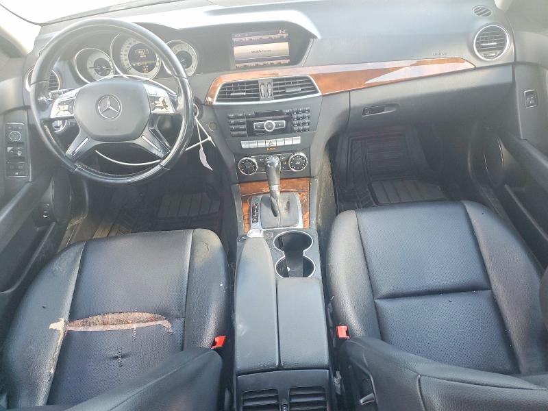 2013 Mercedes-benz C მანქანა იყიდება აუქციონზე, vin: WDDGF8AB4DR266415, აუქციონის ნომერი: 63988876