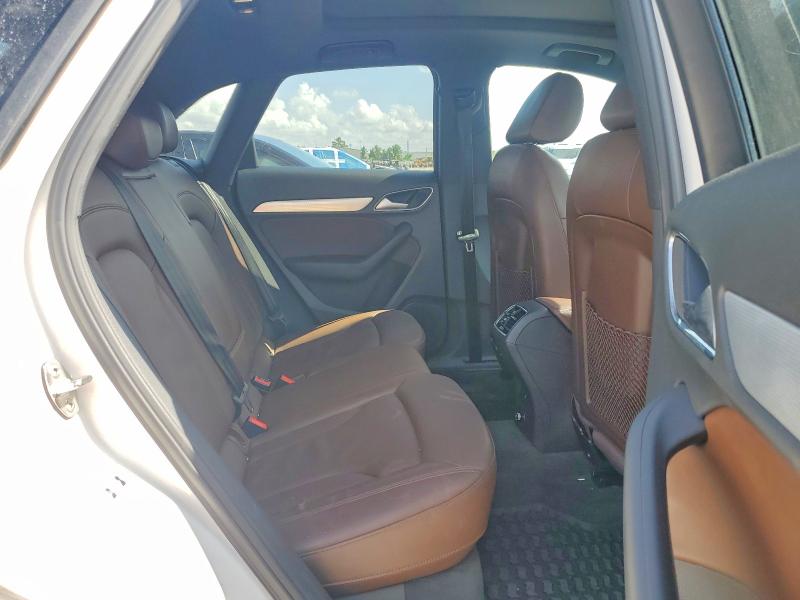 Продаж на аукціоні авто 2018 Audi Q3, vin: WA1BCCFS9JR000581, номер лоту: 64740596