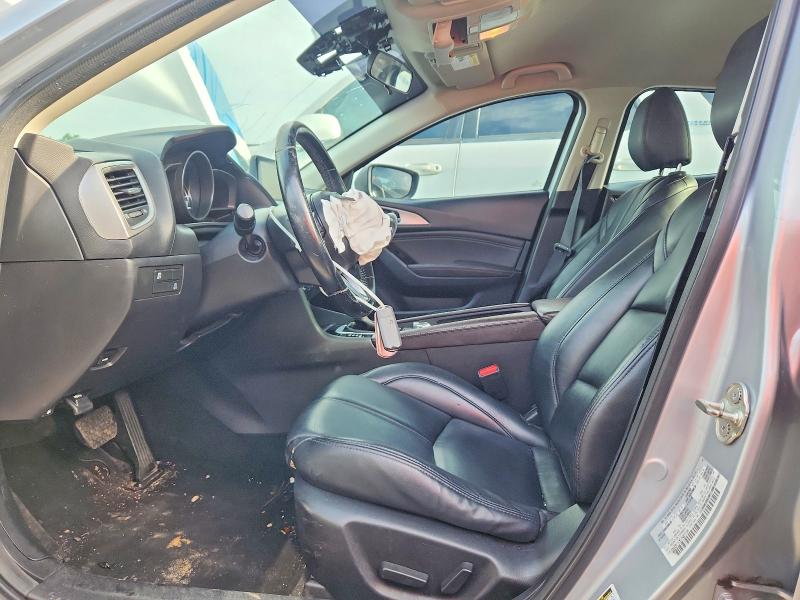 Продаж на аукціоні авто 2018 Mazda 3, vin: 3MZBN1V36JM201108, номер лоту: 64134156