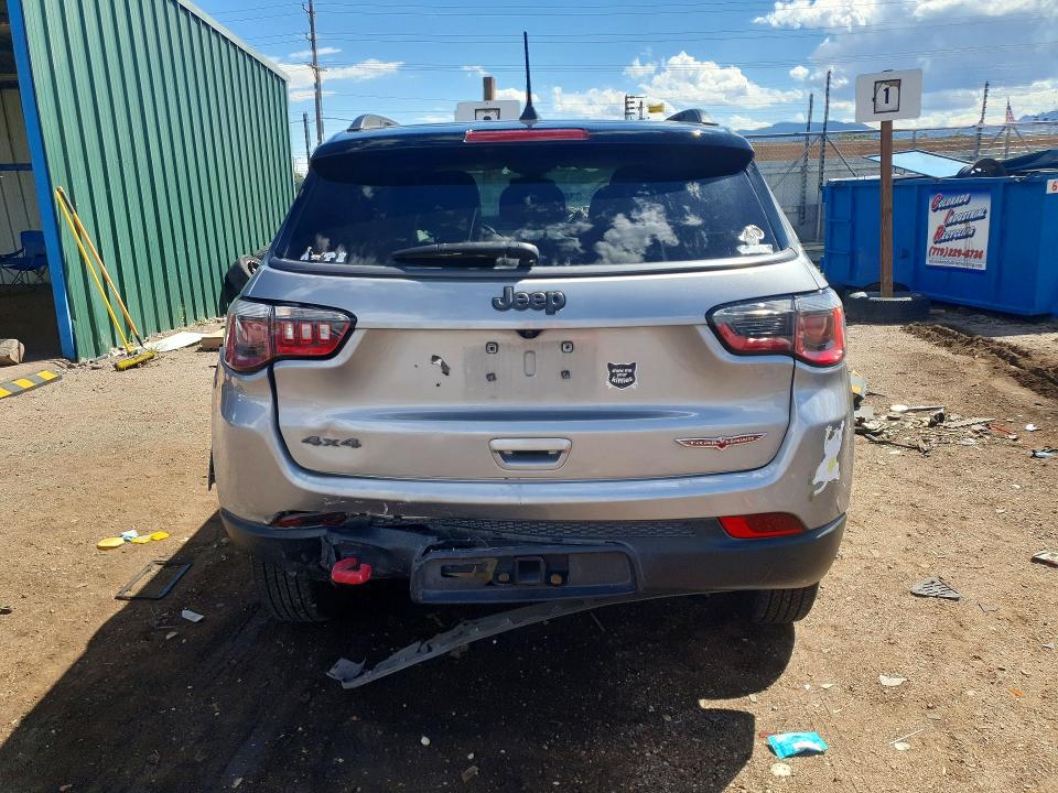 65575516 :رقم المزاد ، 3C4NJDDB8HT635116 vin ، 2017 Jeep Compass مزاد بيع