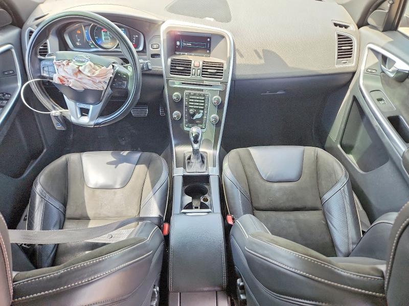 2015 Volvo Xc60 მანქანა იყიდება აუქციონზე, vin: YV4902RH3F2561086, აუქციონის ნომერი: 65479806