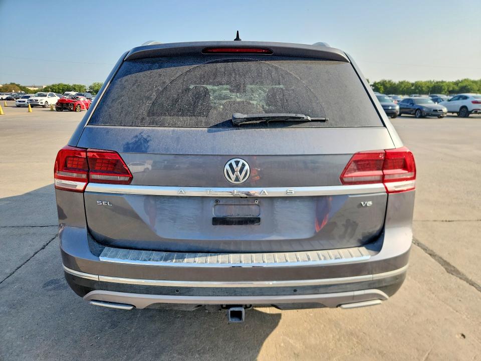 63803616 :رقم المزاد ، 1V2ER2CA1LC504943 vin ، 2020 Volkswagen Atlas مزاد بيع