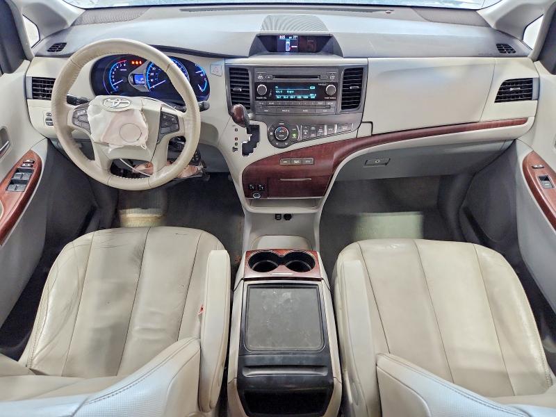 2014 Toyota Sienna მანქანა იყიდება აუქციონზე, vin: 5TDYK3DCXES486307, აუქციონის ნომერი: 67019586
