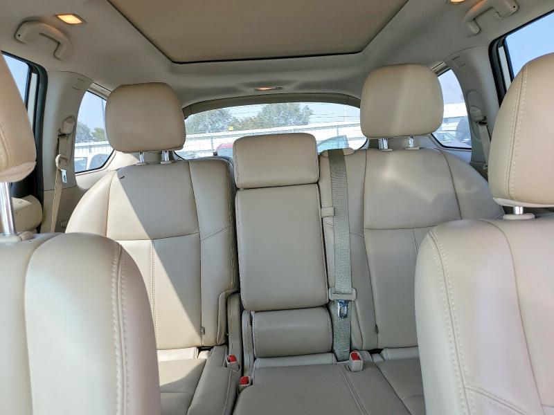 66611886 :رقم المزاد ، 5N1DR2MM0KC587314 vin ، 2019 Nissan Pathfinder مزاد بيع