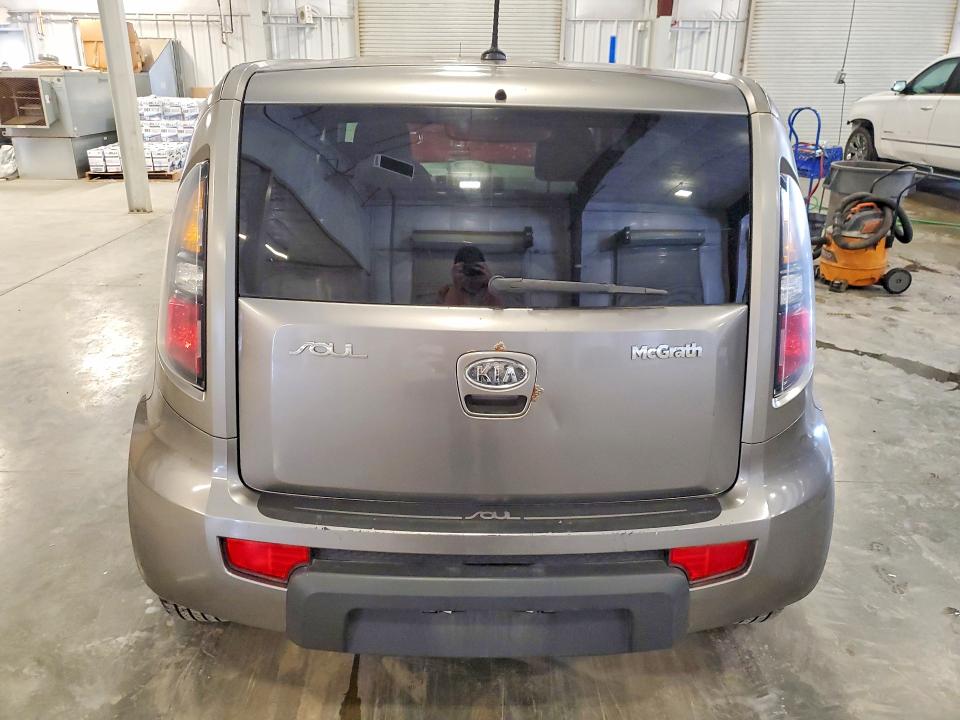 64813526 :رقم المزاد ، KNDJT2A29B7331967 vin ، 2011 Kia Soul مزاد بيع