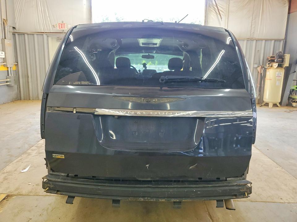 65357446 :رقم المزاد ، 2C4RC1BG1ER434729 vin ، 2014 Chrysler Town & Country مزاد بيع