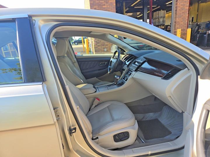 Продажа на аукционе авто 2010 Ford Taurus, vin: 1FAHP2HW0AG152636, номер лота: 65128306