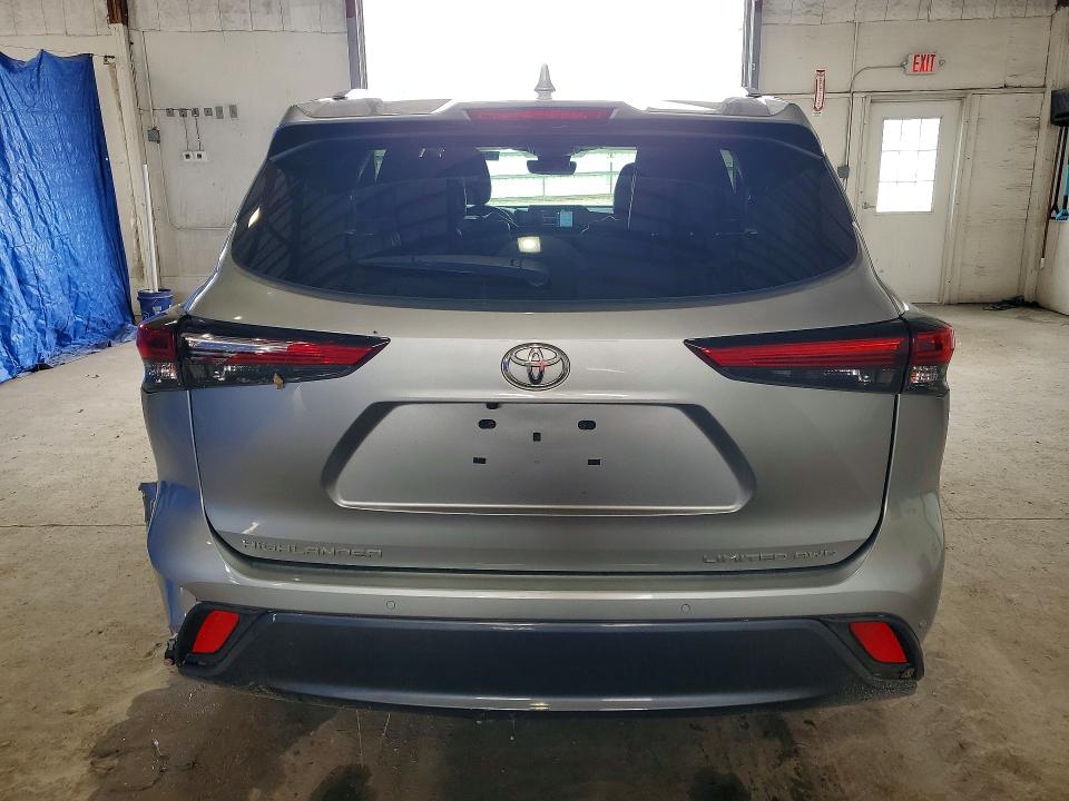 Продаж на аукціоні авто 2021 Toyota Highlander, vin: 5TDDZRBH1MS123971, номер лоту: 65189686