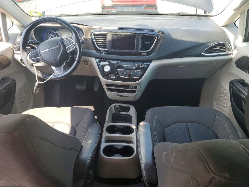 66273436 :رقم المزاد ، 2C4RC1CG6LR112017 vin ، 2020 Chrysler Voyager مزاد بيع