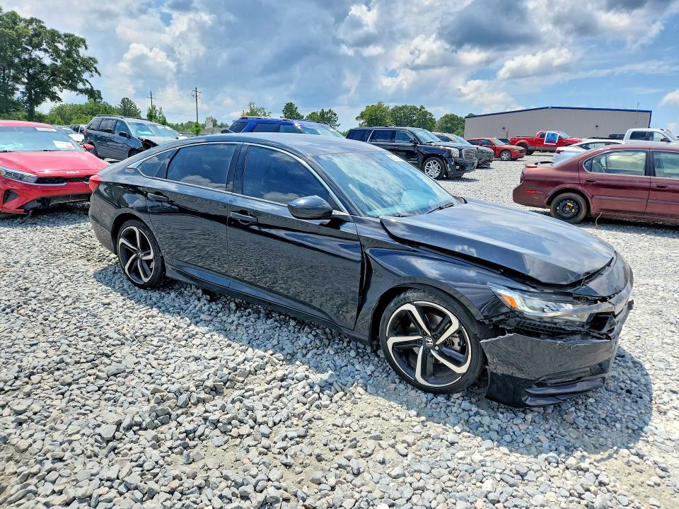 64072476 :رقم المزاد ، 1HGCV1F31LA050346 vin ، 2020 Honda Accord مزاد بيع
