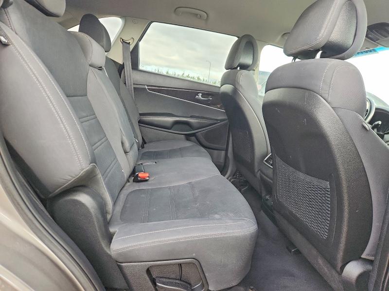 2016 Kia Sorento მანქანა იყიდება აუქციონზე, vin: 5XYPGDA13GG062215, აუქციონის ნომერი: 65141276