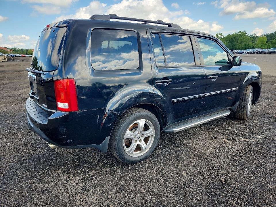 63053986 :رقم المزاد ، 5FNYF4H5XCB059880 vin ، 2012 Honda Pilot مزاد بيع