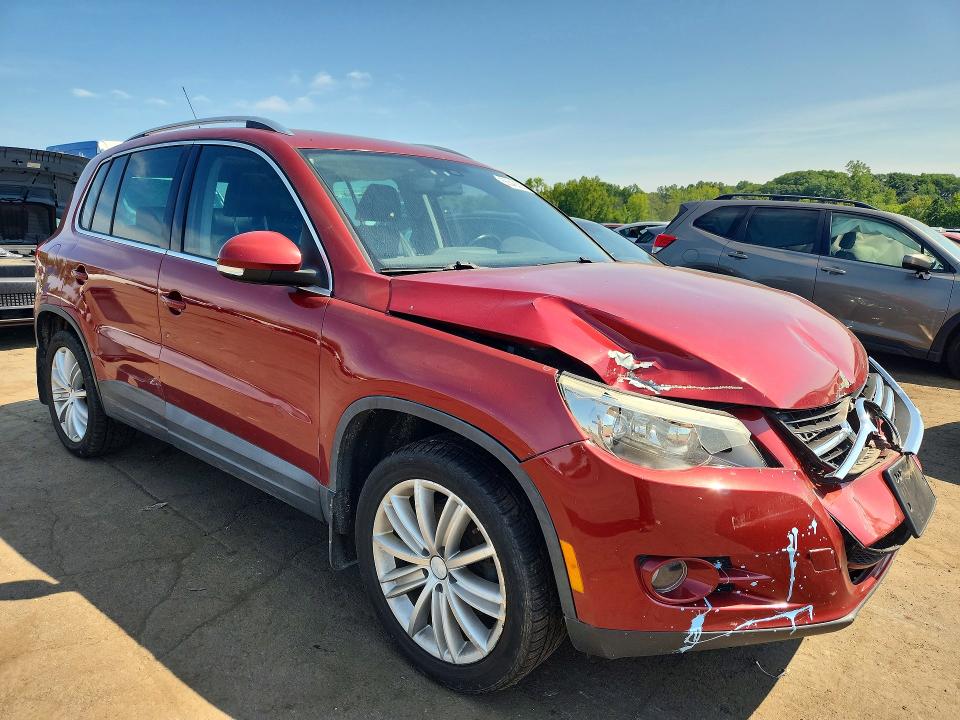 65543826 :رقم المزاد ، WVGBV75N09W529137 vin ، 2009 Volkswagen Tiguan مزاد بيع