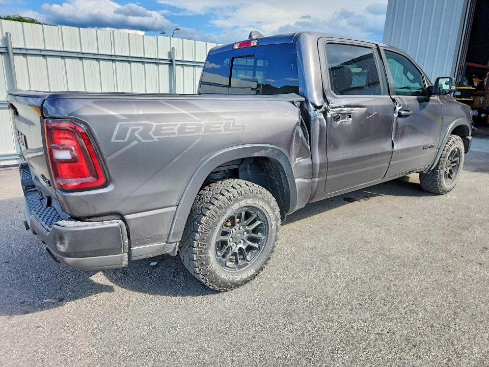 65442376 :رقم المزاد ، 1C6SRFLPXTN265436 vin ، 2026 Ram 1500 مزاد بيع