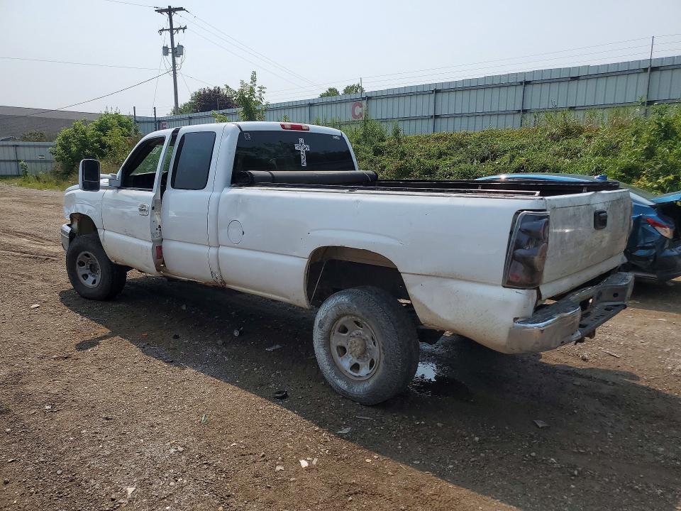 Продаж на аукціоні авто 2005 Chevrolet Silverado, vin: 1GCHK39275E232852, номер лоту: 64318806