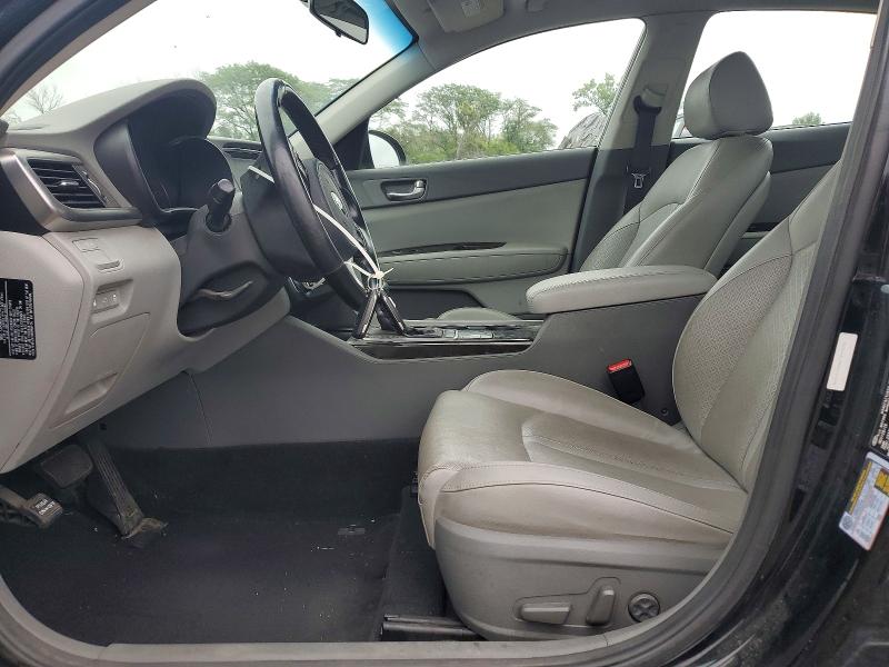 2017 Kia Optima მანქანა იყიდება აუქციონზე, vin: 5XXGU4L38HG137598, აუქციონის ნომერი: 64147236