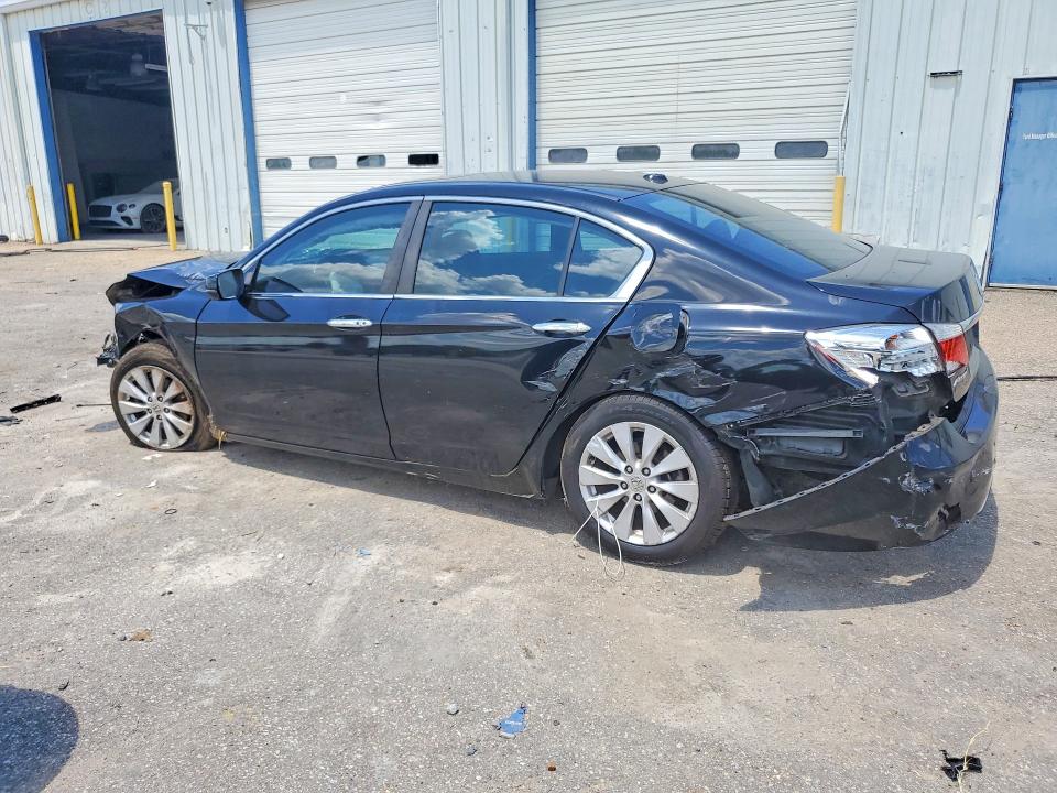 2013 Honda Accord მანქანა იყიდება აუქციონზე, vin: 1HGCR2F83DA037816, აუქციონის ნომერი: 64718996