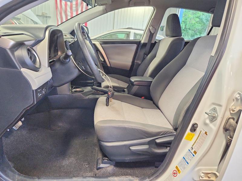 64153106 :رقم المزاد ، JTMBFREV4FD174428 vin ، 2015 Toyota Rav4 مزاد بيع