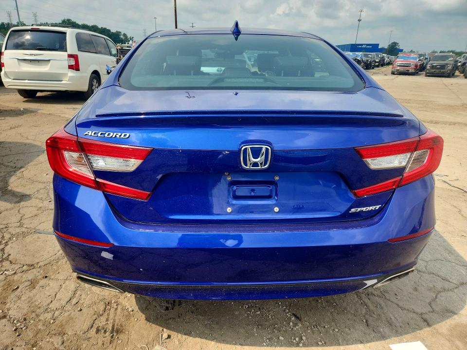 2018 Honda Accord მანქანა იყიდება აუქციონზე, vin: 1HGCV1F3XJA014894, აუქციონის ნომერი: 65375266