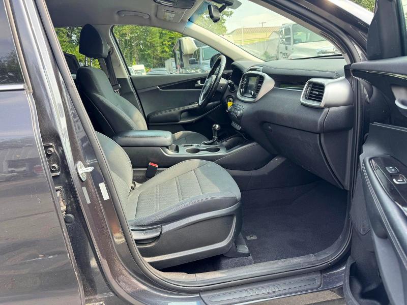 2018 Kia Sorento მანქანა იყიდება აუქციონზე, vin: 5XYPGDA30JG405121, აუქციონის ნომერი: 61450266