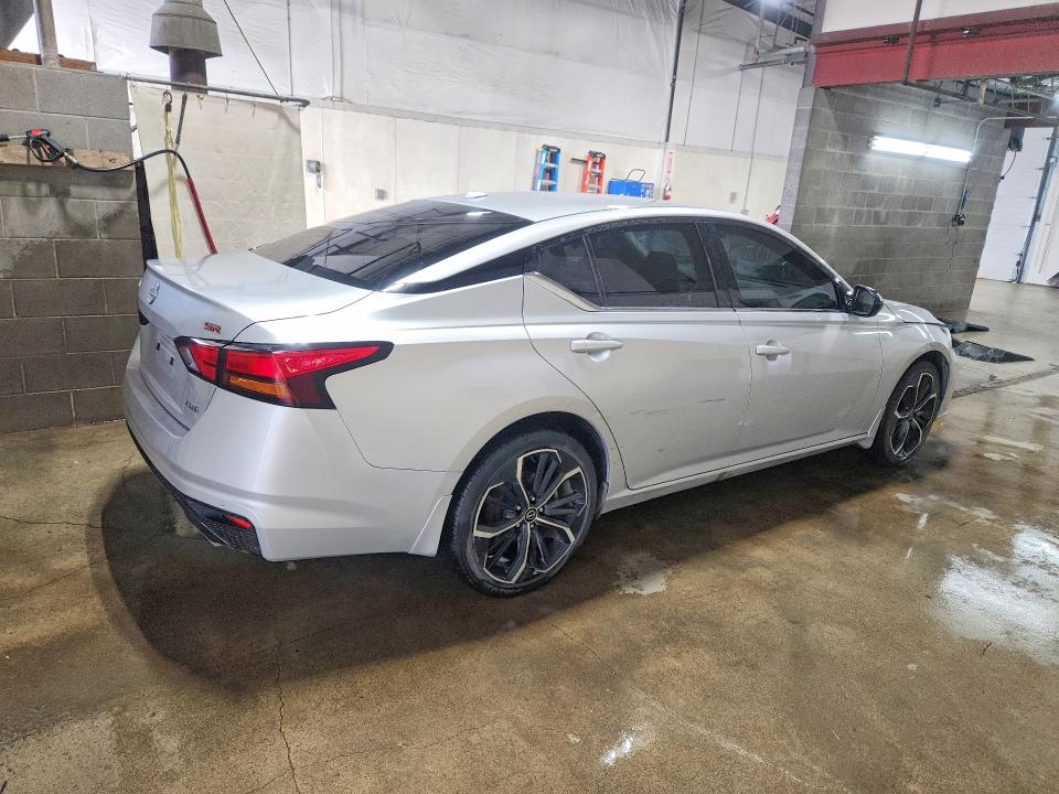 2024 Nissan Altima მანქანა იყიდება აუქციონზე, vin: 1N4BL4CW2RN302323, აუქციონის ნომერი: 63891166