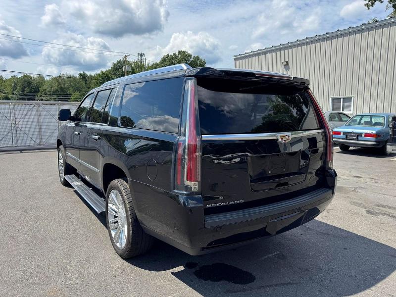 2019 Cadillac Escalade მანქანა იყიდება აუქციონზე, vin: 1GYS4KKJXKR103496, აუქციონის ნომერი: 66232456