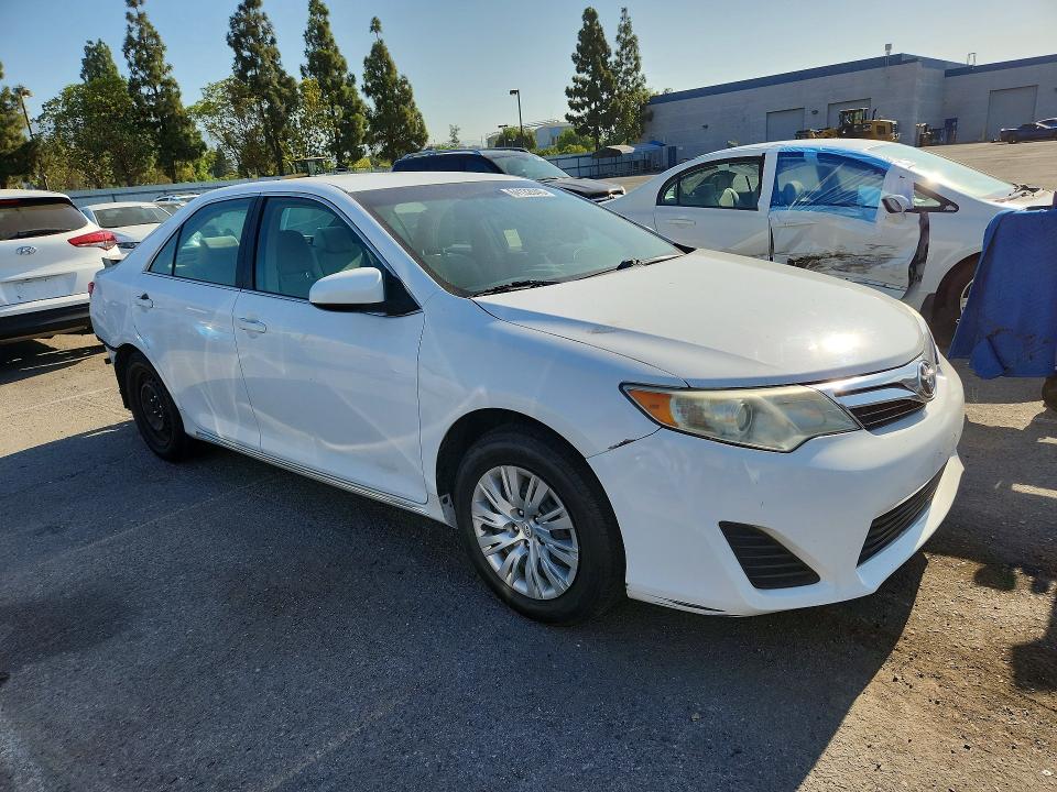 Aukcja sprzedaży 2013 Toyota Camry, vin: 4T1BF1FK3DU284143, numer aukcji: 64132046