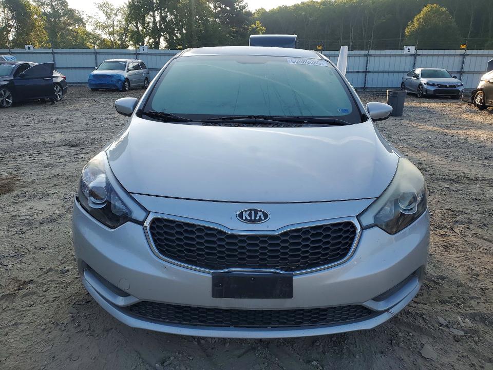 2015 Kia Forte მანქანა იყიდება აუქციონზე, vin: KNAFK4A69F5341162, აუქციონის ნომერი: 66650636