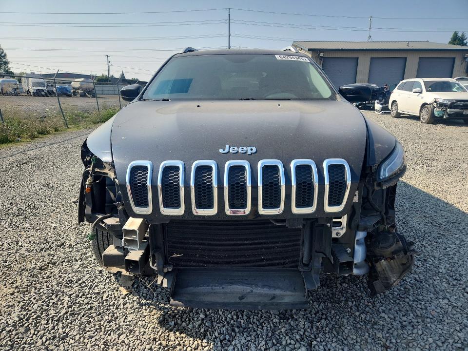 64294946 :رقم المزاد ، 1C4PJMCS4GW218353 vin ، 2016 Jeep Cherokee مزاد بيع