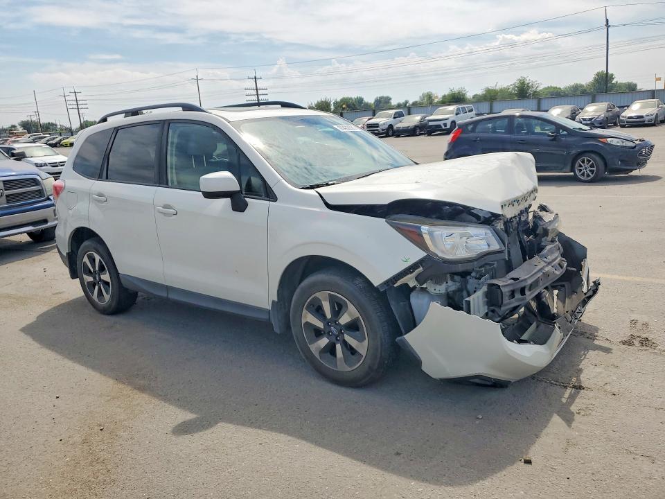 Продажа на аукционе авто 2017 Subaru Forester, vin: JF2SJAEC3HH403824, номер лота: 66432886